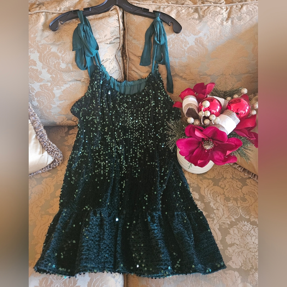 NWOT Free People Mini Sequins Dress in Green